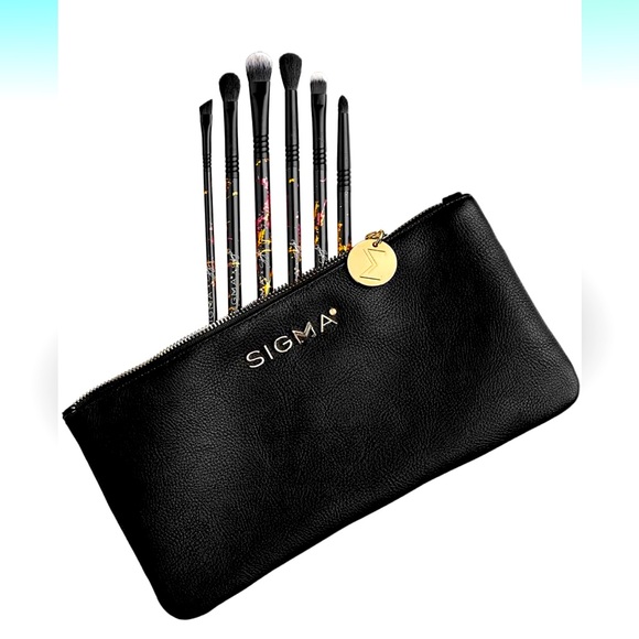 Sigma Shayla Mitchell Brush Set E60 E40 E25 E30 E14 E09 - Makeup Bag - NIB - Picture 1 of 8